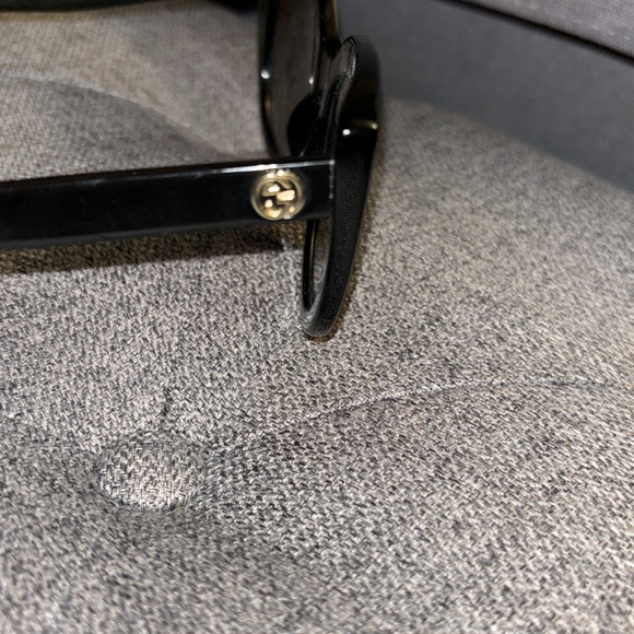 Gucci Cat EyeSunglasses MAKE ANY OFFER - Picture 4 of 7